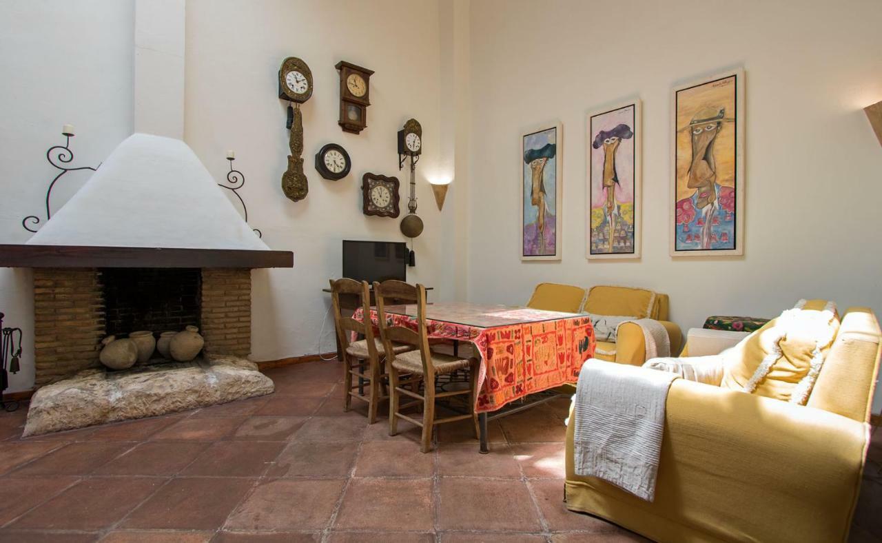 Country Home Apartment With Garage 6 Pax Seville Exterior photo